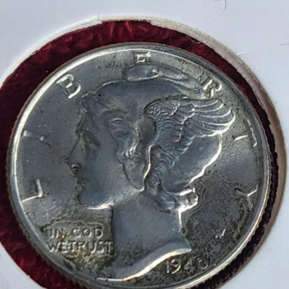 Dime Silver and Grey Collectibles